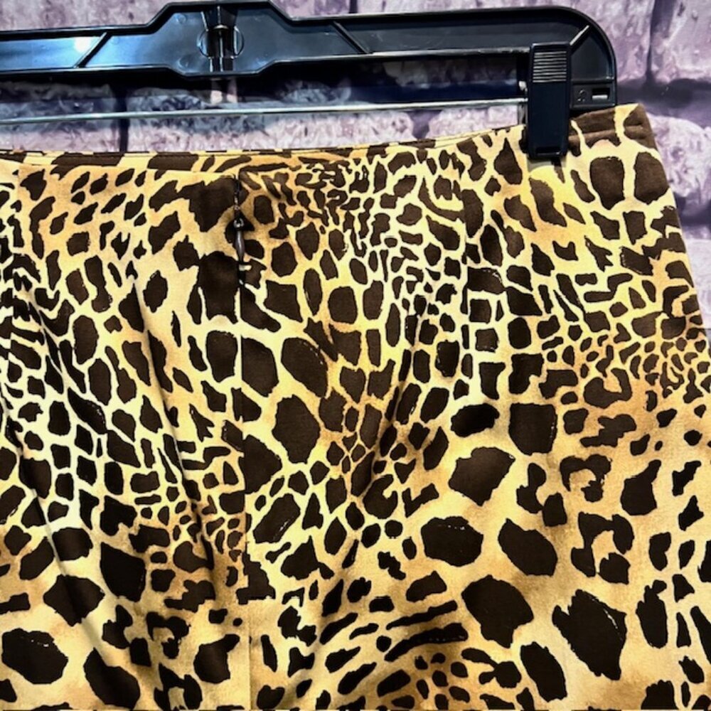 Jones New York Animal Print Skirt Size 6P - Picture 5 of 7